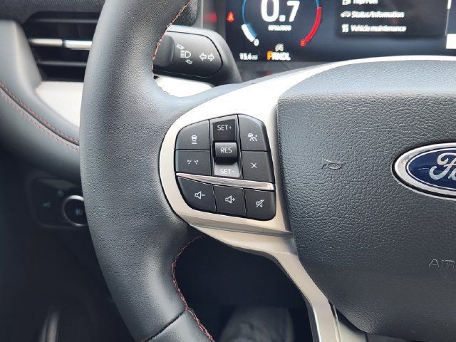 New 2026 Ford Explorer Active w/ Active Comfort Package RWD image 28