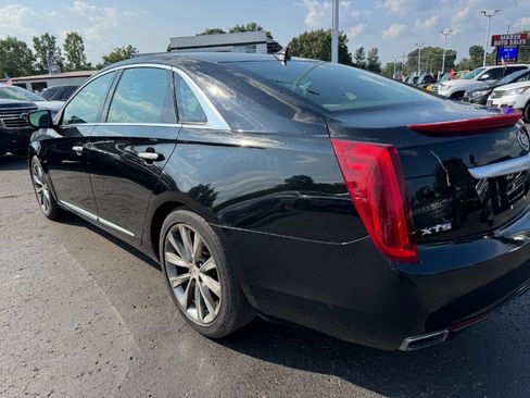 Used 2013 Cadillac XTS Luxury FWD image 10