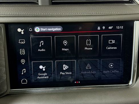 Used 2023 GMC Yukon Denali image 15