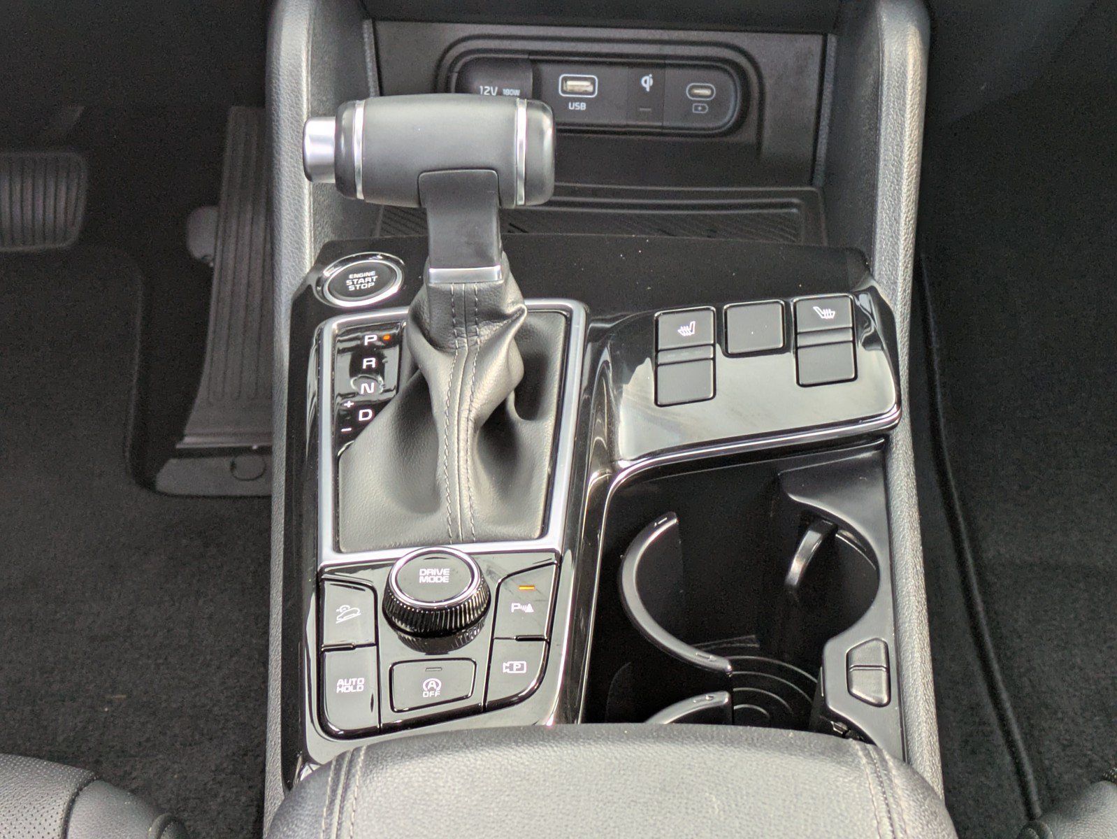 Certified 2025 Kia Sportage SX FWD image 17