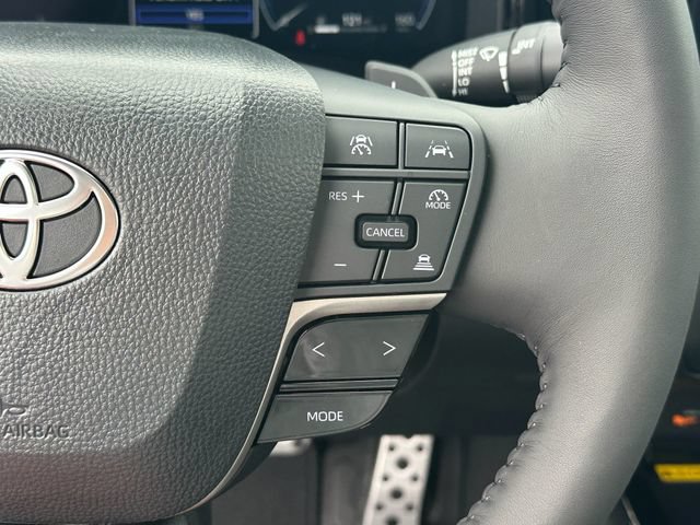 Used 2026 Toyota Camry XSE FWD image 14