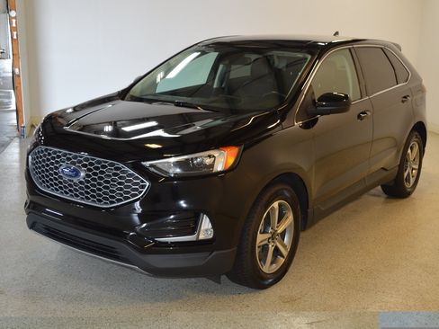 Used 2023 Ford Edge SEL w/ Convenience Package AWD/4WD image 8