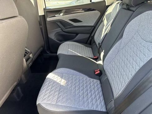 New 2025 Volkswagen Tiguan S FWD image 11