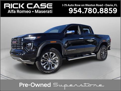 Used 2025 GMC Canyon Denali image 1