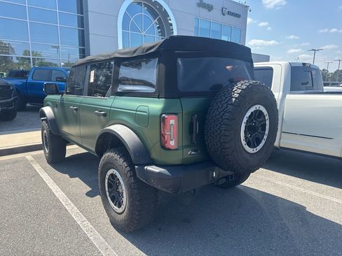 Used 2022 Ford Bronco Badlands AWD/4WD image 9