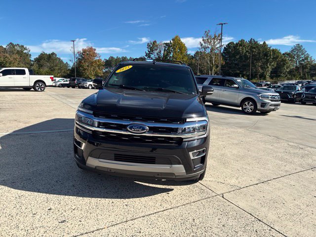 Used 2023 Ford Expedition Limited RWD image 4