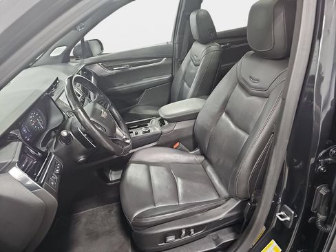 Used 2020 Cadillac XT6 Sport AWD/4WD image 17