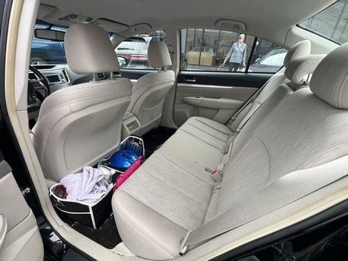 Used 2014 Subaru Legacy 2.5i Premium image 10