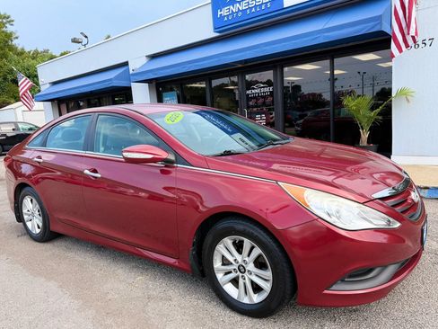 Used 2014 Hyundai Sonata GLS w/ Popular Equipment Group 2 FWD image 15