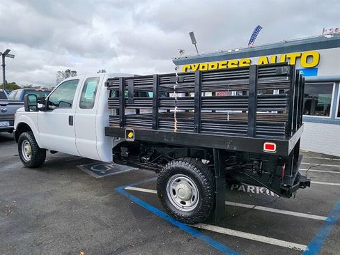 Used 2015 Ford F350 XL image 2