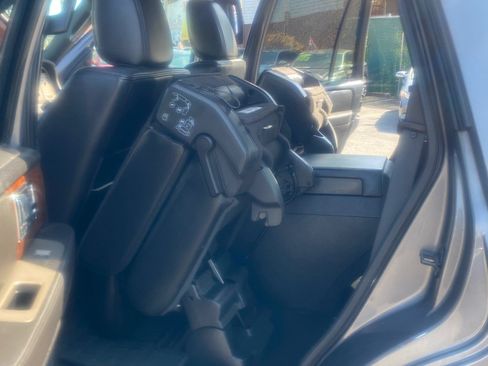 Used 2013 Lincoln Navigator 4WD w/ HD Trailer Tow Pkg image 29