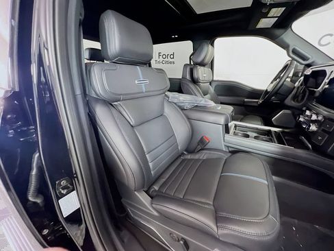 New 2026 Ford F250 Platinum AWD/4WD image 18