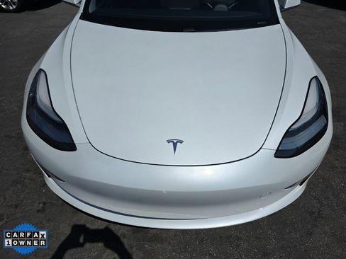 Used 2019 Tesla Model 3 Standard Range Plus image 94
