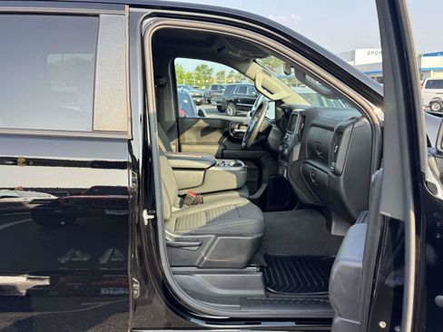 Used 2022 Chevrolet Silverado 1500 Custom AWD/4WD image 13