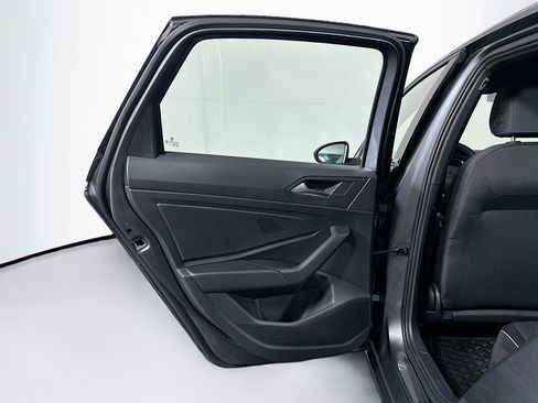 Used 2024 Volkswagen Jetta Sport image 25