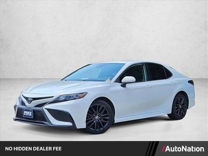 Used 2021 Toyota Camry SE w/ Carpet Mat Package (TMS)