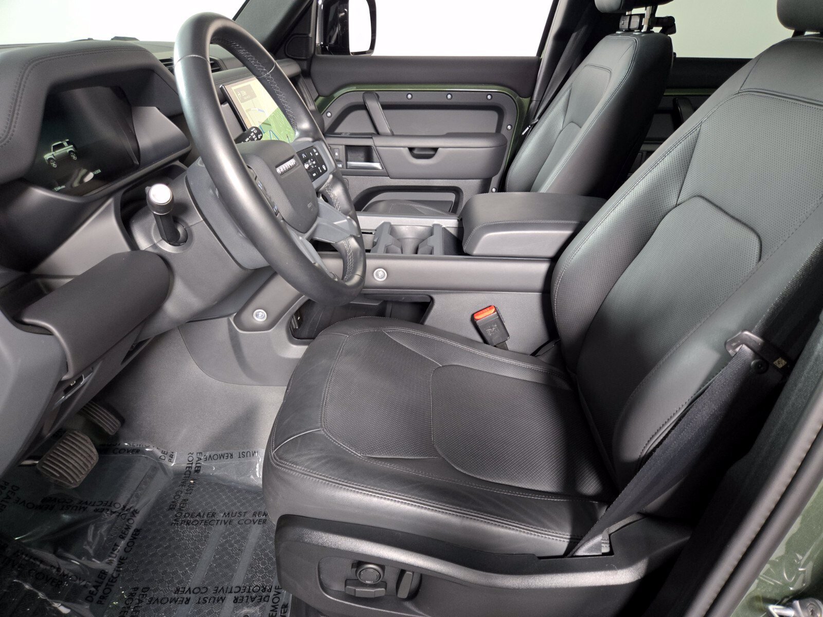 Used 2026 Land Rover Defender 110 X-Dynamic SE AWD/4WD image 11