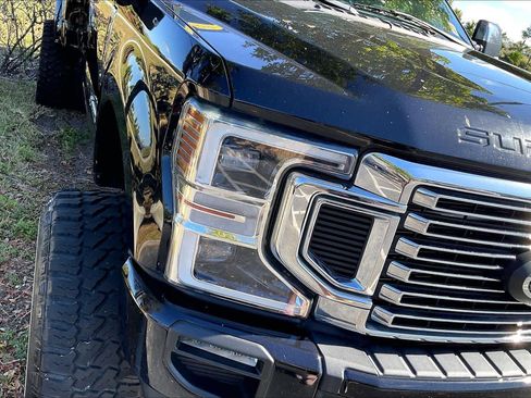 Used 2021 Ford F350 Platinum image 26