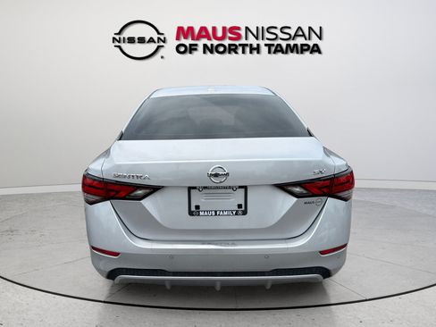 Certified 2021 Nissan Sentra SV FWD image 7