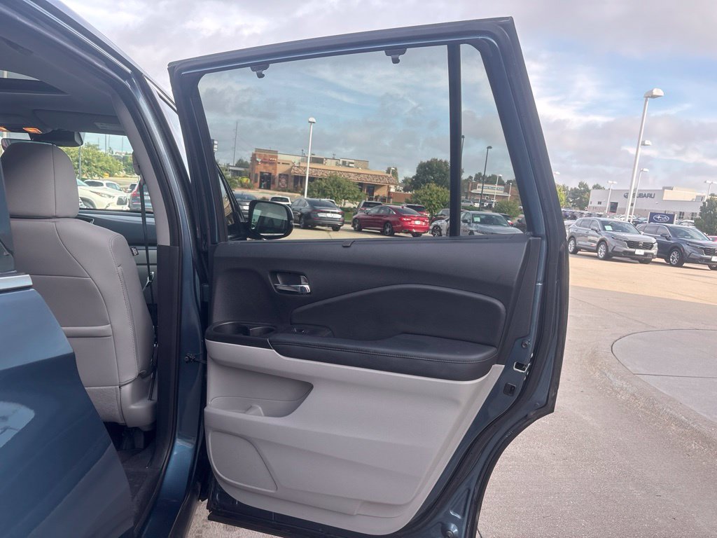 Used 2021 Honda Pilot EX-L image 32