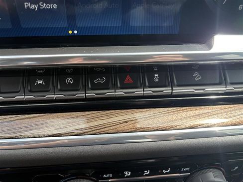 Used 2023 Chevrolet Silverado 1500 LT Trail Boss w/ Protection Package image 14