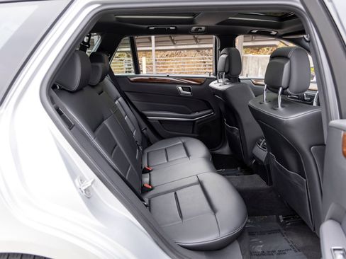 Used 2016 Mercedes-Benz E 350 4MATIC Wagon image 63
