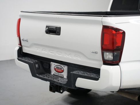 Certified 2023 Toyota Tacoma SR image 9