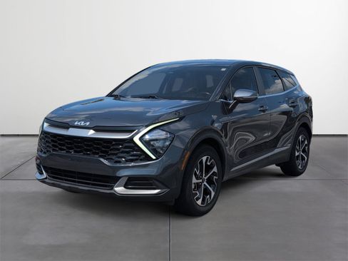 Used 2023 Kia Sportage EX FWD image 2