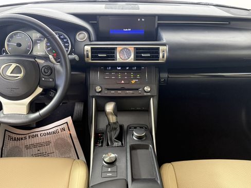 Used 2015 Lexus IS 250 RWD image 11
