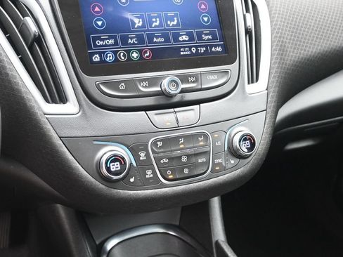 Used 2024 Chevrolet Malibu LT FWD image 18
