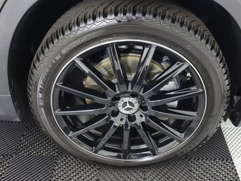 Used 2021 Mercedes-Benz GLA 250 4MATIC image 9