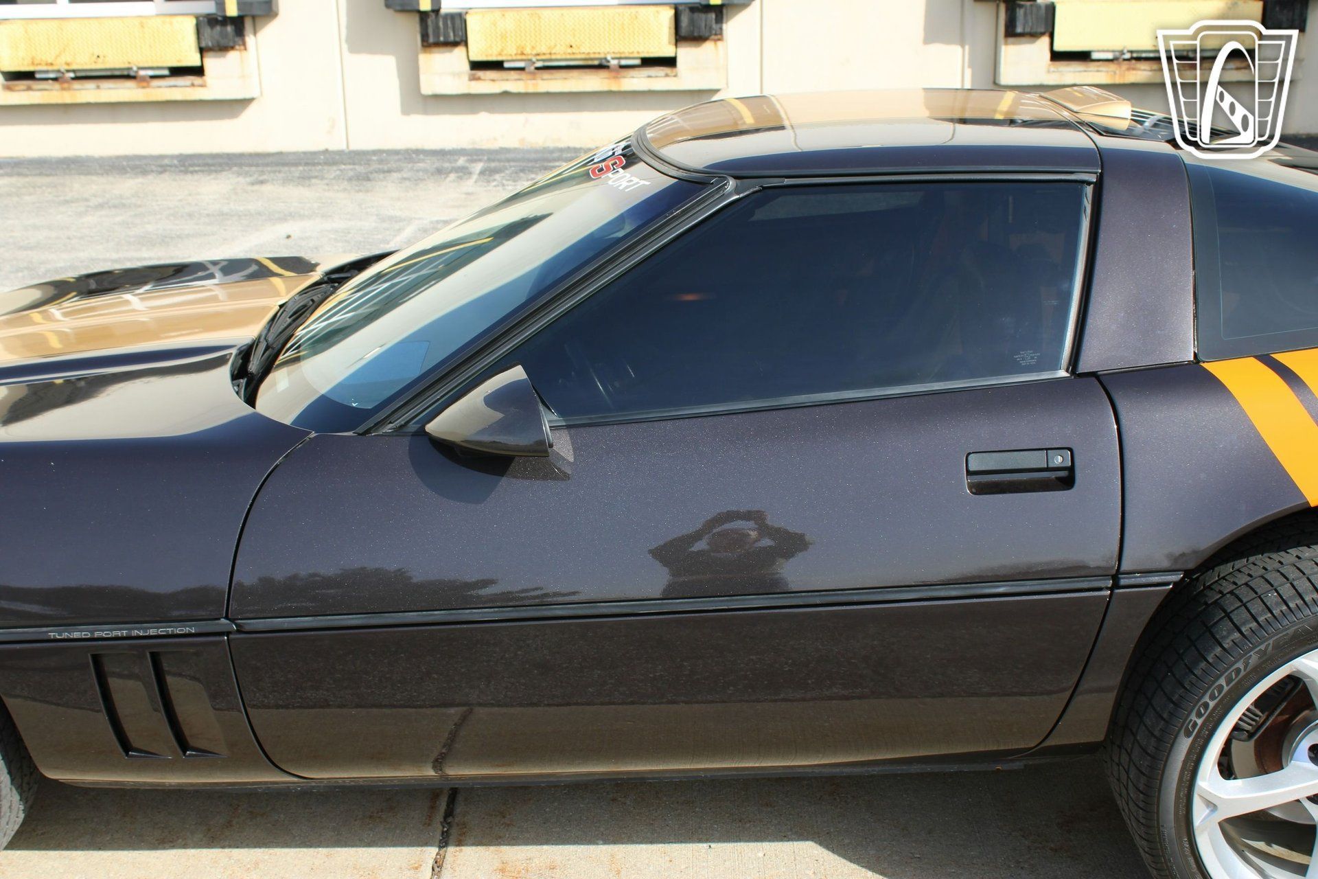 Used 1988 Chevrolet Corvette Coupe RWD image 34