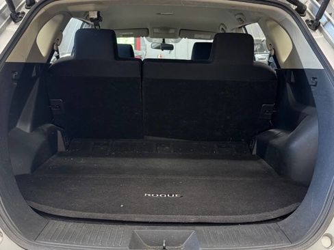 Used 2011 Nissan Rogue S AWD/4WD image 18