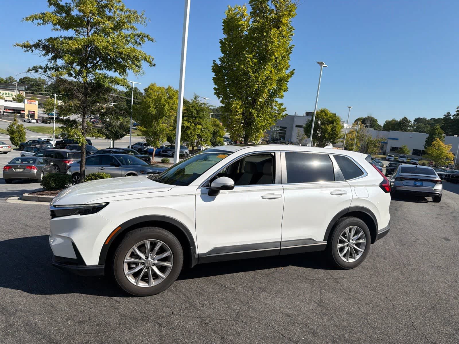 Used 2025 Honda CR-V EX image 6