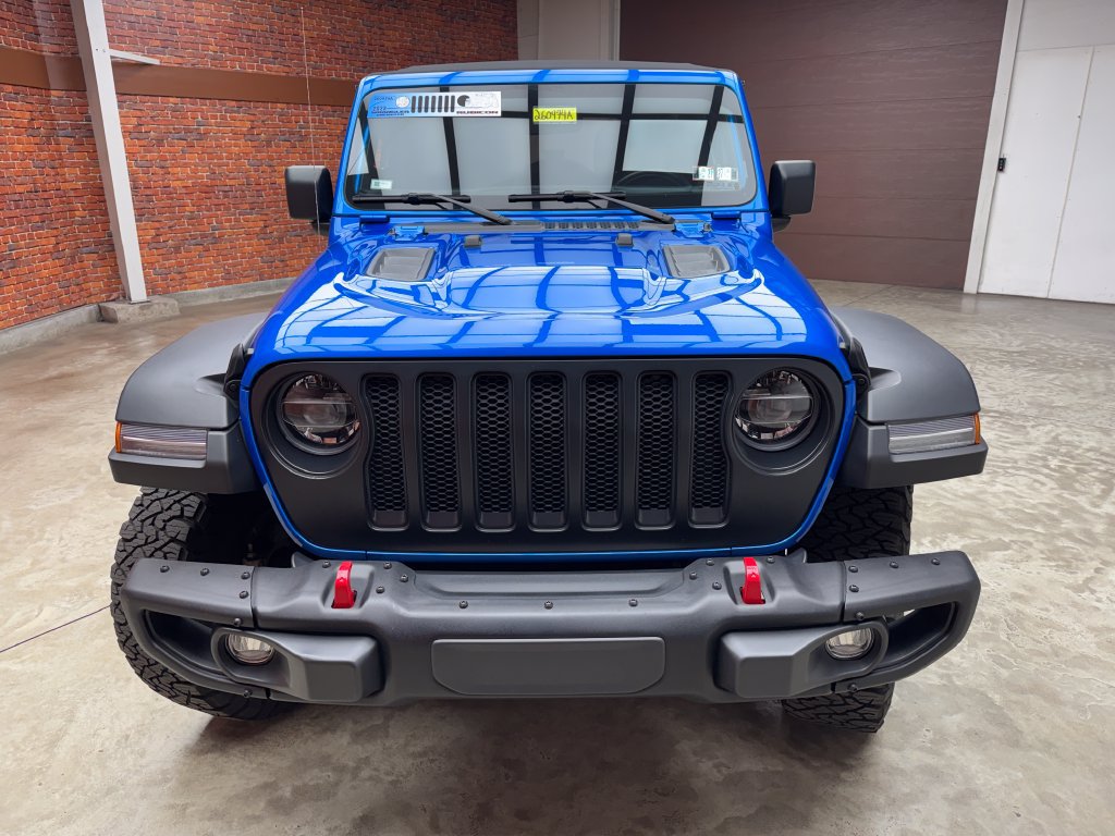 Used 2022 Jeep Wrangler Unlimited Rubicon w/ Dual Top Group AWD/4WD image 8