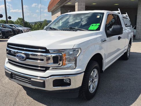 Used 2020 Ford F150 XLT w/ Trailer Tow Package RWD image 7