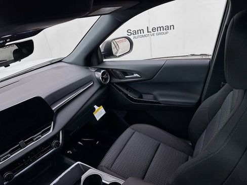 New 2026 Chevrolet Equinox LT image 24