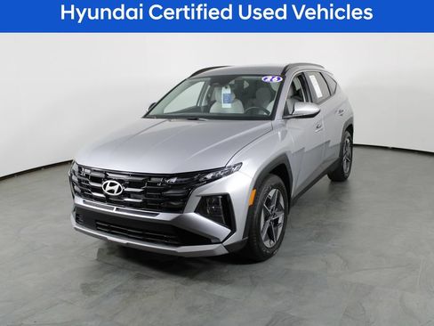 Certified 2026 Hyundai Tucson SEL FWD image 2
