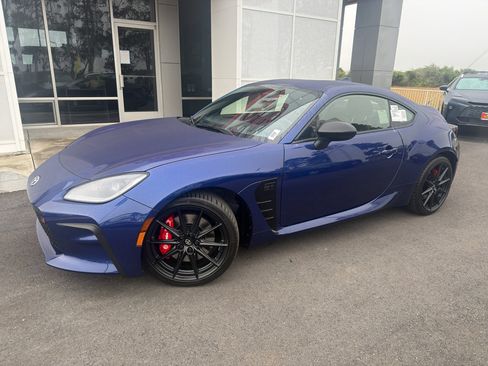 New 2026 Toyota GR86 Premium w/ Performance Package RWD image 3