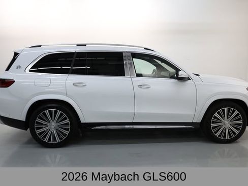 Used 2026 Mercedes-Benz Maybach GLS 600 4MATIC image 4