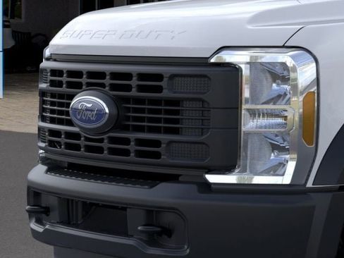 New 2026 Ford F550 4x4 Crew Cab Super Duty image 17
