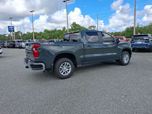 New 2025 Chevrolet Silverado 1500 LT w/ Convenience Package II image 4