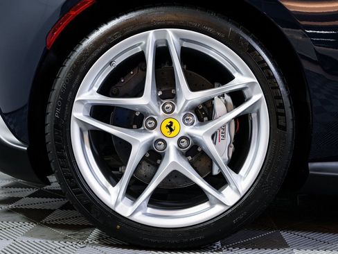 Certified 2024 Ferrari Roma Spider image 11