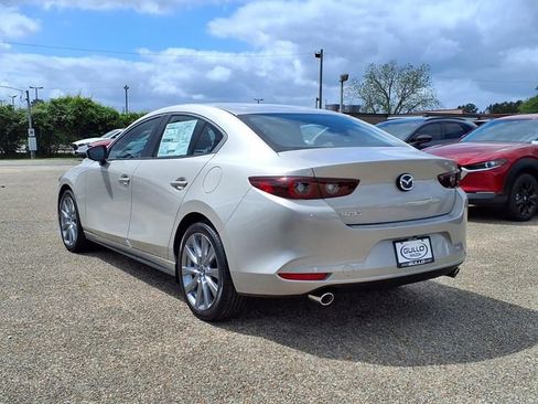 New 2026 MAZDA MAZDA3 2.5 S Sedan w/ Preferred Pkg FWD image 7