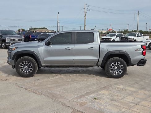 Used 2024 Chevrolet Colorado Z71 w/ Z71 Convenience Package 2 AWD/4WD image 2