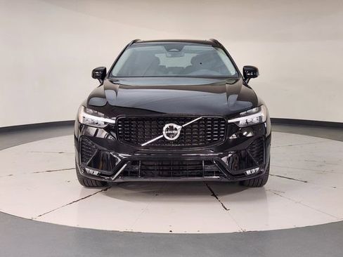 Used 2025 Volvo XC60 B5 Ultra w/ Protection Package Premier AWD/4WD image 9