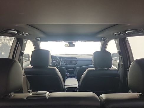 Used 2025 Cadillac XT6 Luxury FWD image 14