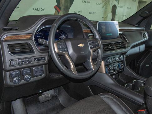 Used 2023 Chevrolet Tahoe High Country AWD/4WD image 5