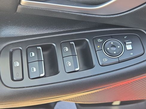 Used 2025 Hyundai Sonata SEL FWD image 27