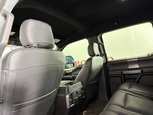 Used 2019 Ford F150 XLT w/ Equipment Group 302A Luxury AWD/4WD image 14